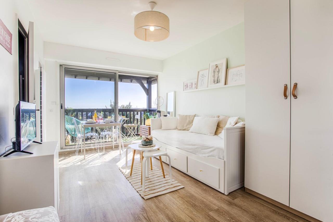 Appartement Cosy Avec Vue Imprenable Sur Cabourg - Acces Direct Plage - Proche Centre Ville エクステリア 写真